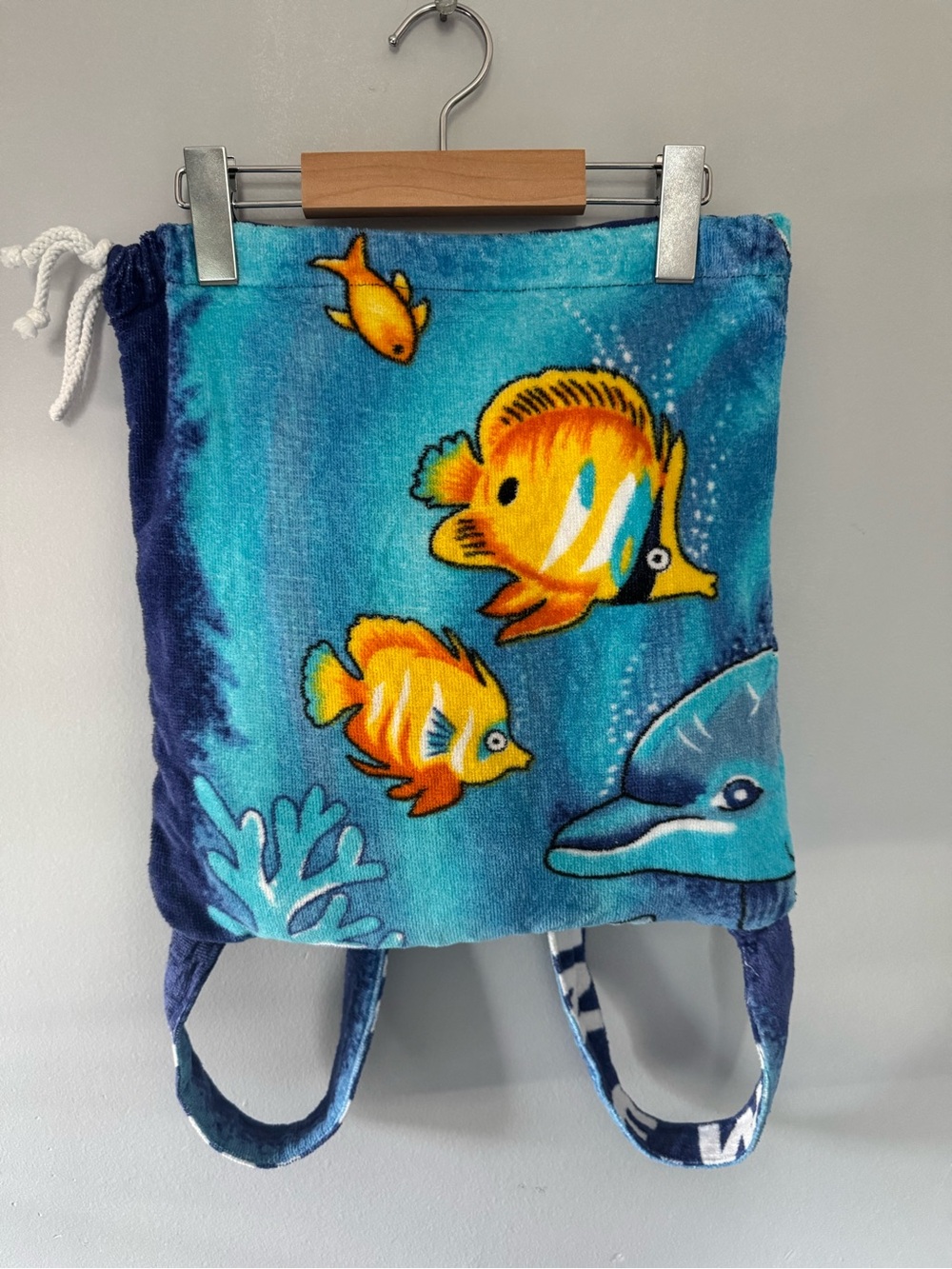 St. Maarten F.W.I. 2-in1 Blue fish Backpack Towel